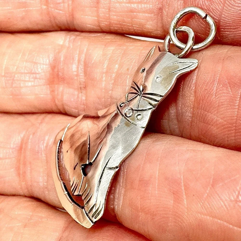 Navajo Cat Pendant 1.5in Signed Louise Yazzie Native American Sterling Kitty USA